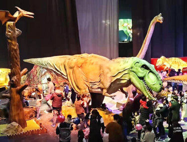 Animatronic Dinosaurs (4)